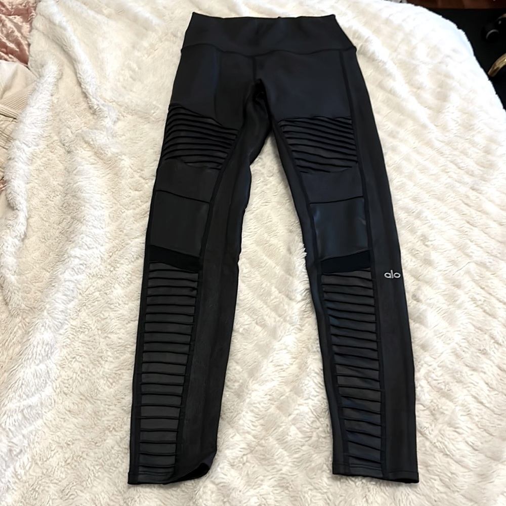 Alo Moto Black Yoga Pants